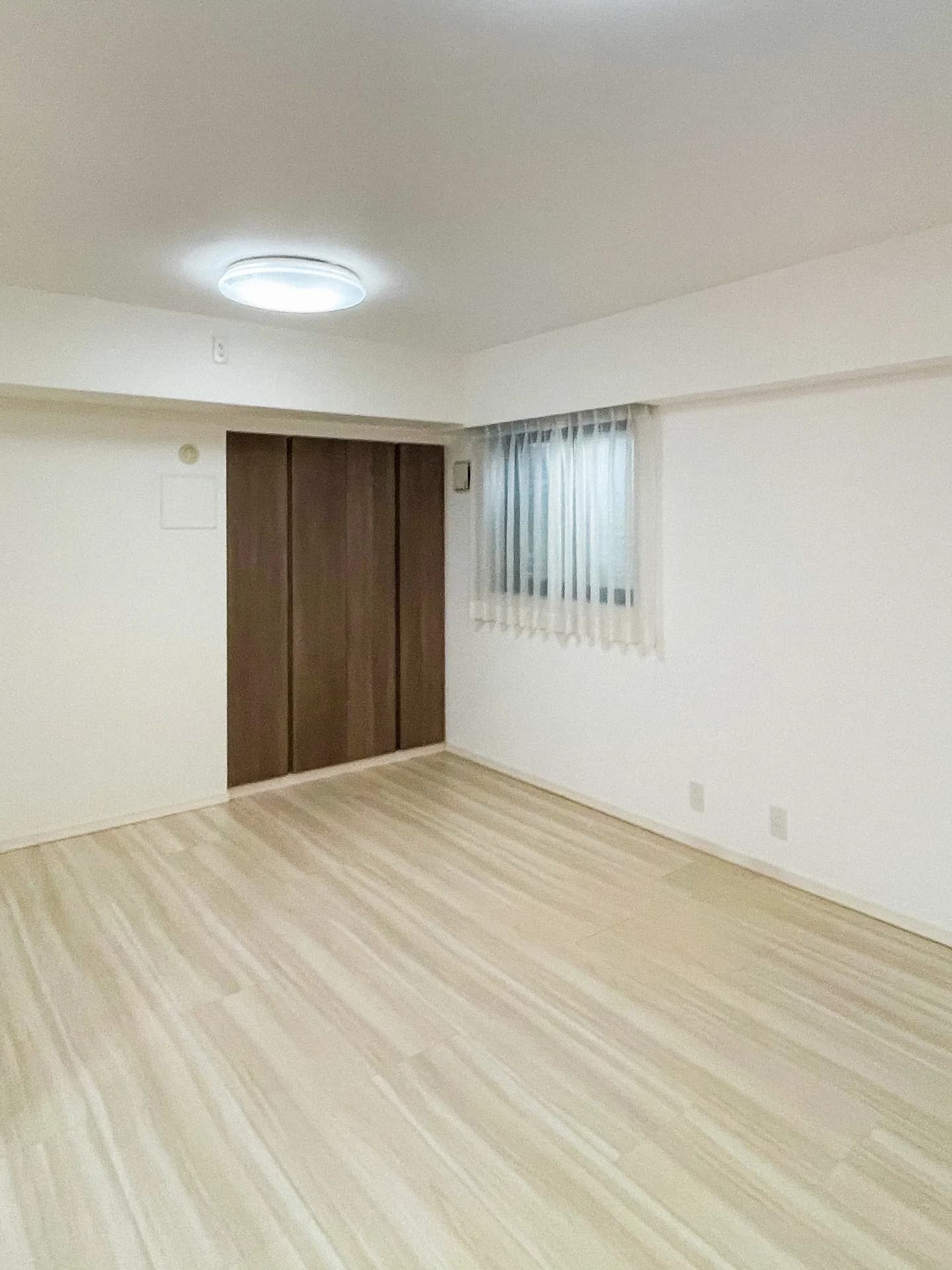 内装 · リフォーム